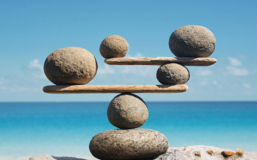 Solutions to Simplify Private Cloud and Seamlessly Extend Data Services to the Hybrid Cloud